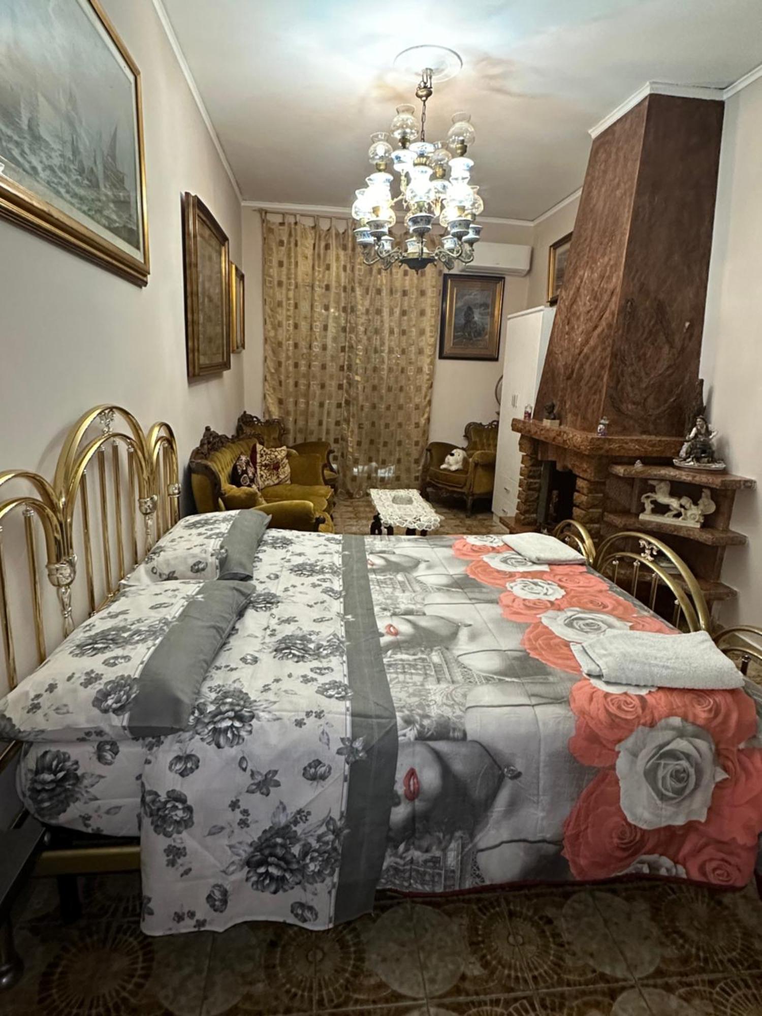 B&B Mageva Napoli Bagian luar foto